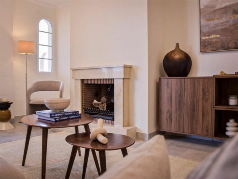 8b634788a5cb432e2a7d09e2accdf920 - 8