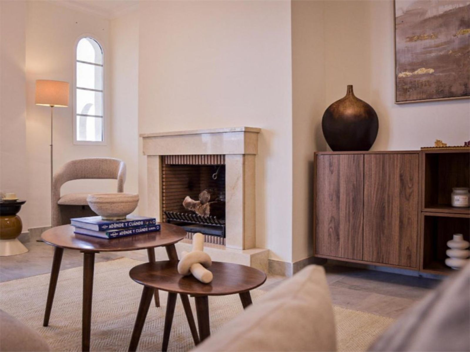 8b634788a5cb432e2a7d09e2accdf920 - 8