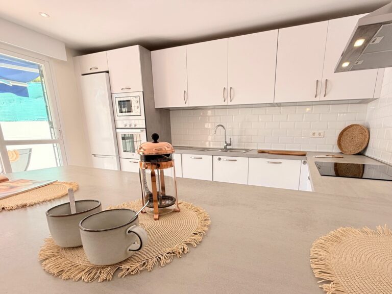 8bfc82ee092e015b57aa5d5f80b738aa - 13