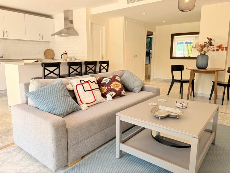 8bfc82ee092e015b57aa5d5f80b738aa - 5