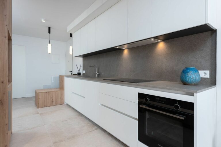 8c0ff1b00700b896f2bd573d06ad8e13 - 10