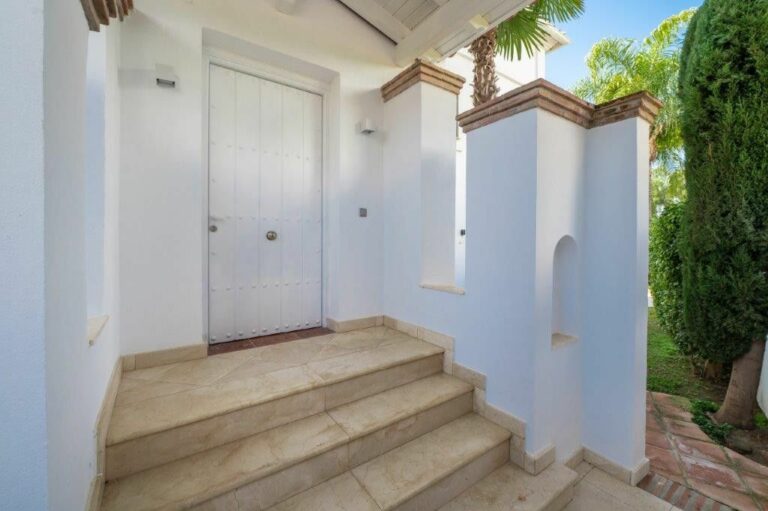 8c1ad1b215c11f5f470539caf92ed725 - 5