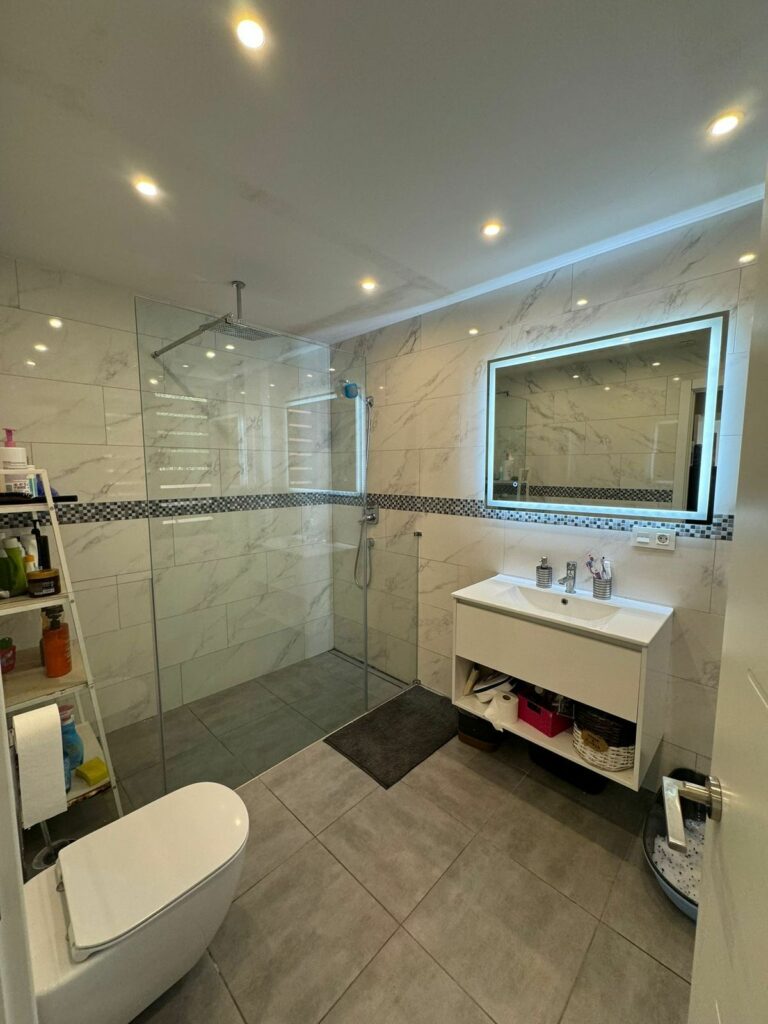 8c9701939f3b9c2b042eab23120055b7 - 6