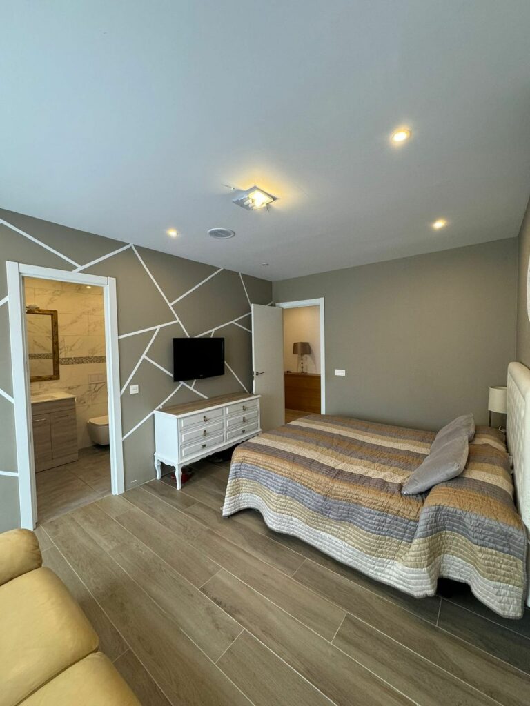 8c9701939f3b9c2b042eab23120055b7 - 7