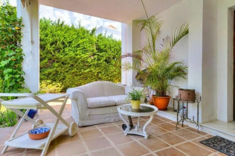 8d38e694e8c3ecaed0e25423ef682082 - 11