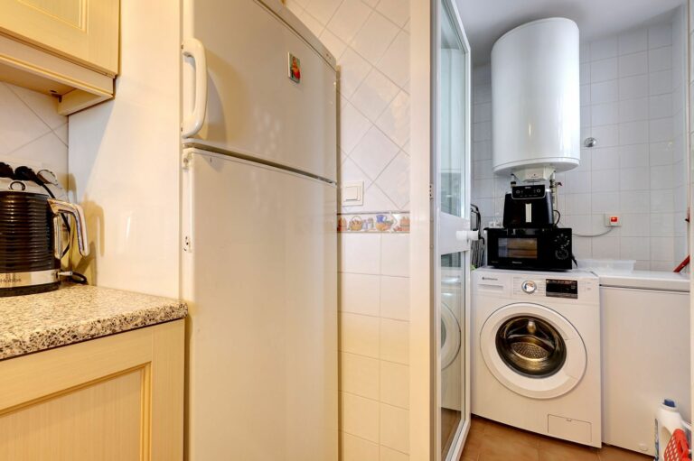 8d92a7c102ff97d7c8e9e2999535df6a - 14