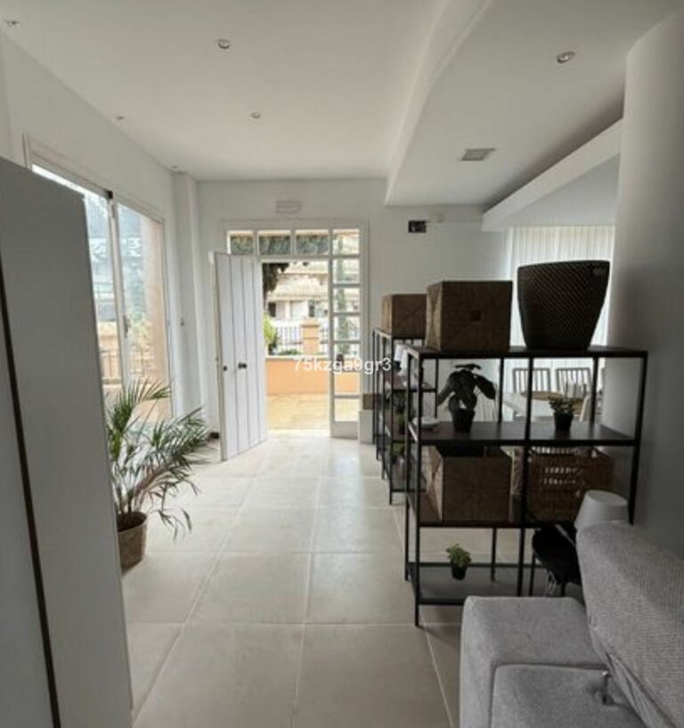 8e23e5eab4ff993287f54cad55417f93 - 10