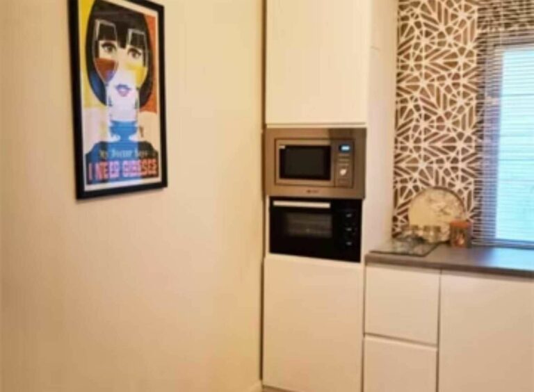 8ed88e168c0e6a0266ca1d4bca382527 - 10