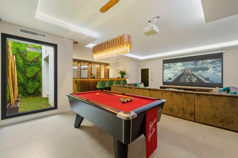 8edd91519d6b37730e69d3ea6928b275 - 5