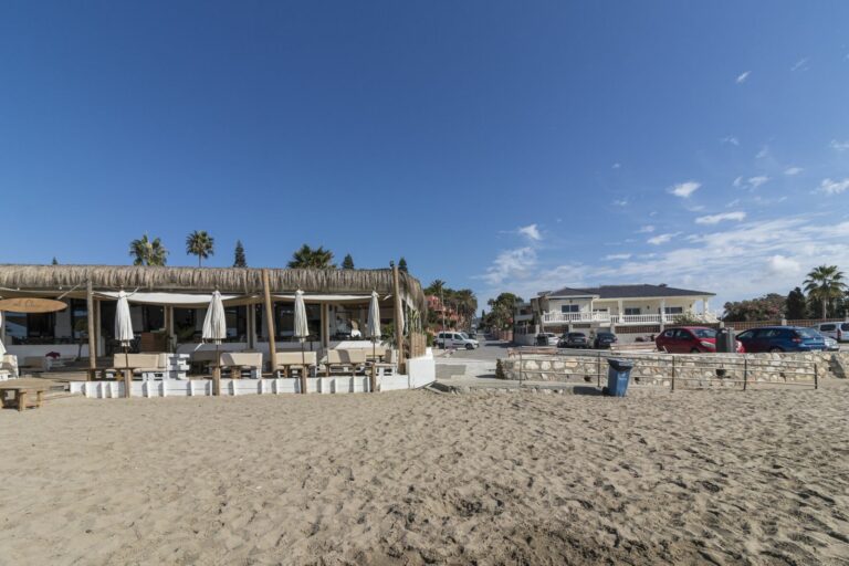 8f56994374d921adddd5d51b18302c36 - 10