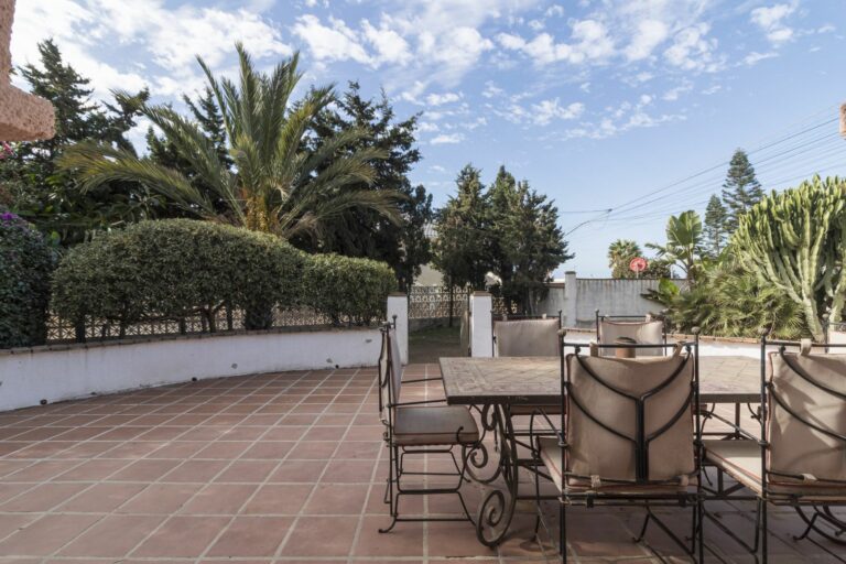 8f56994374d921adddd5d51b18302c36 - 5