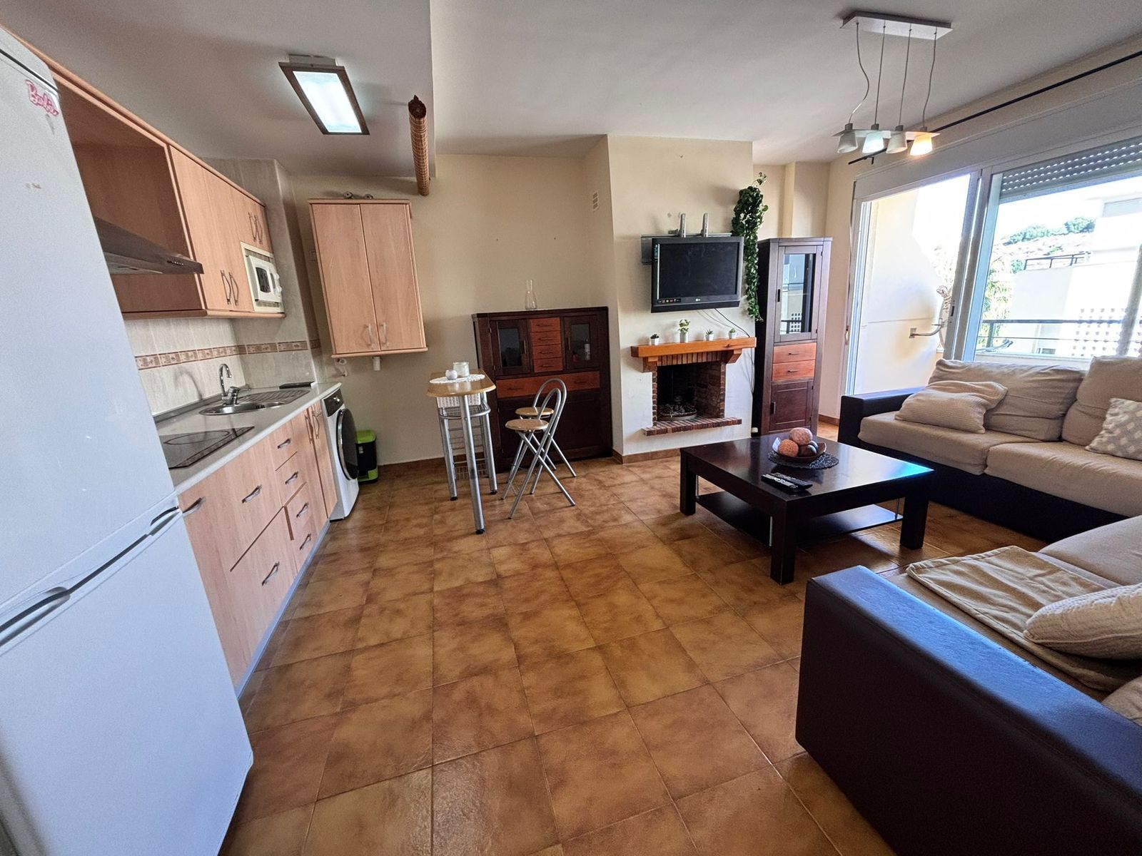 917768538649f8a1b00d94c526e7829a - 3