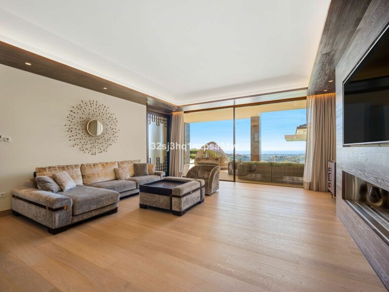 935735c932041d759df3afc935ca08bd - 14