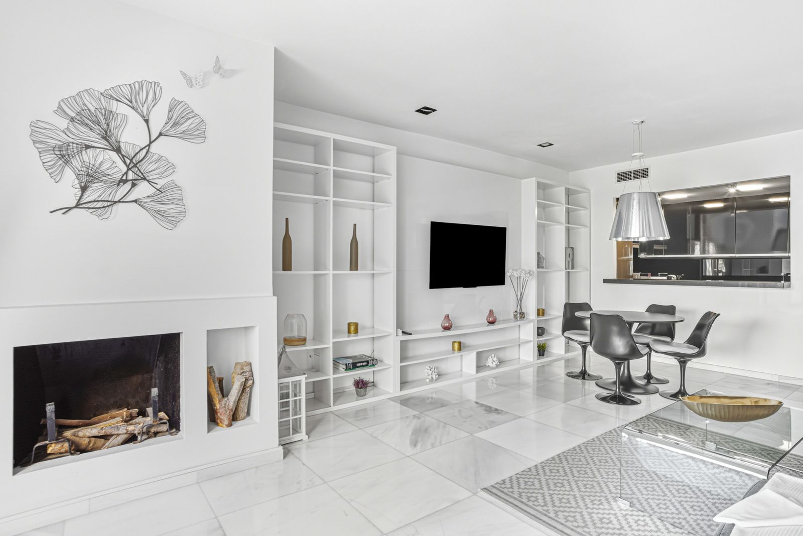 93b225ab6f34b4ed5cb6957bbc292935 - 2