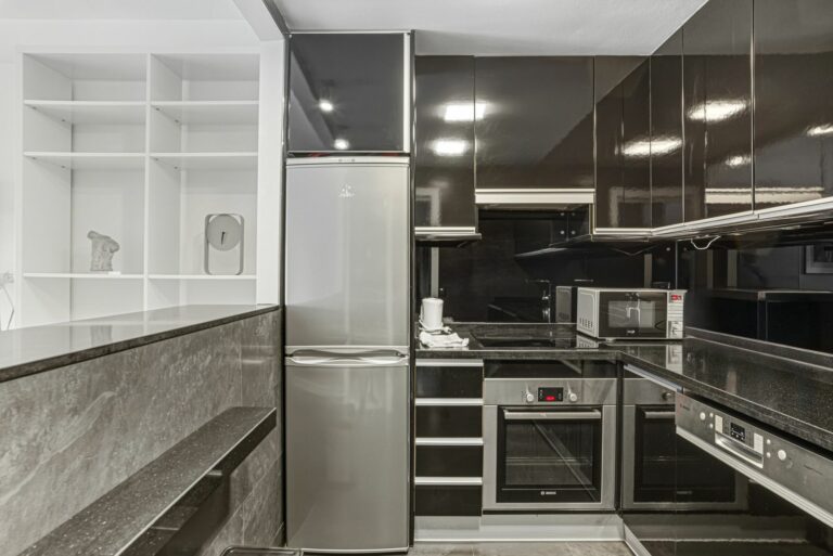 93b225ab6f34b4ed5cb6957bbc292935 - 9