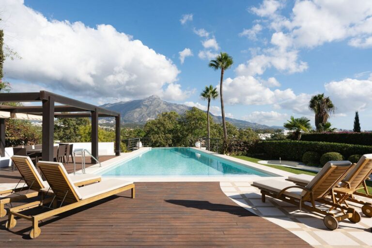 93e14bf2acbc2973e4132a06ce0f0813 - 6