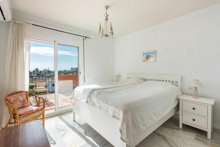 941767814f2e0d39ace9fba9f78f1dce - 12