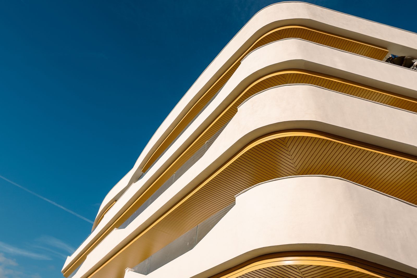 9652e3b6443cf4f7716322c54c50ac03 - 1