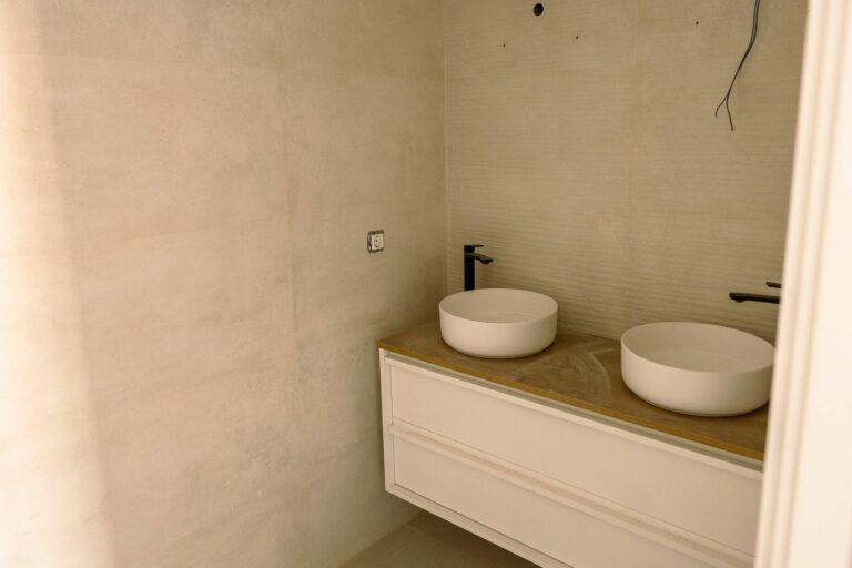 9652e3b6443cf4f7716322c54c50ac03 - 15