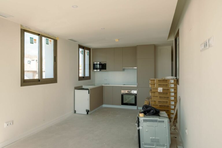 9652e3b6443cf4f7716322c54c50ac03 - 7