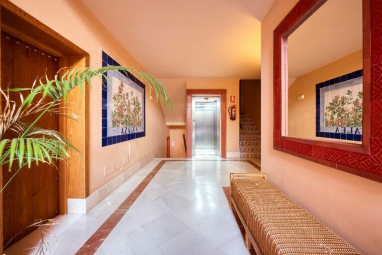 97d1bada549fba6c91b9f4f312a35159 - 13