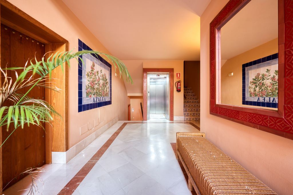 97d1bada549fba6c91b9f4f312a35159 - 13