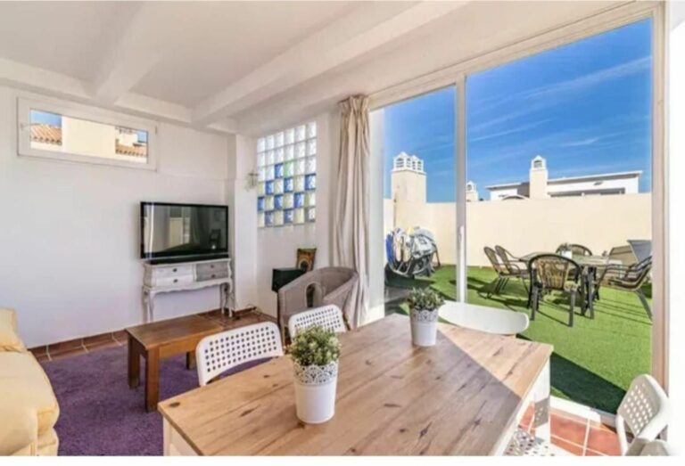 980e81bea84af80ebb3c858e47a59b51 - 13