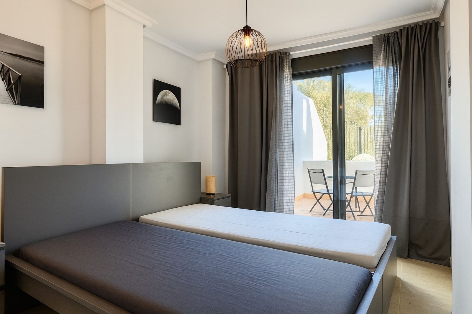 98e5cb723b0af3c4e637926fea2888b0 - 16