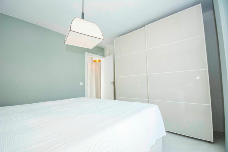 98fd77a1309bbaf739353d414ae58678 - 13