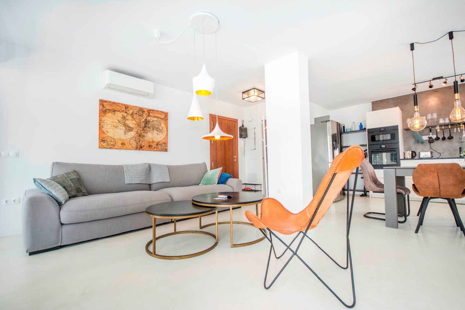 98fd77a1309bbaf739353d414ae58678 - 7