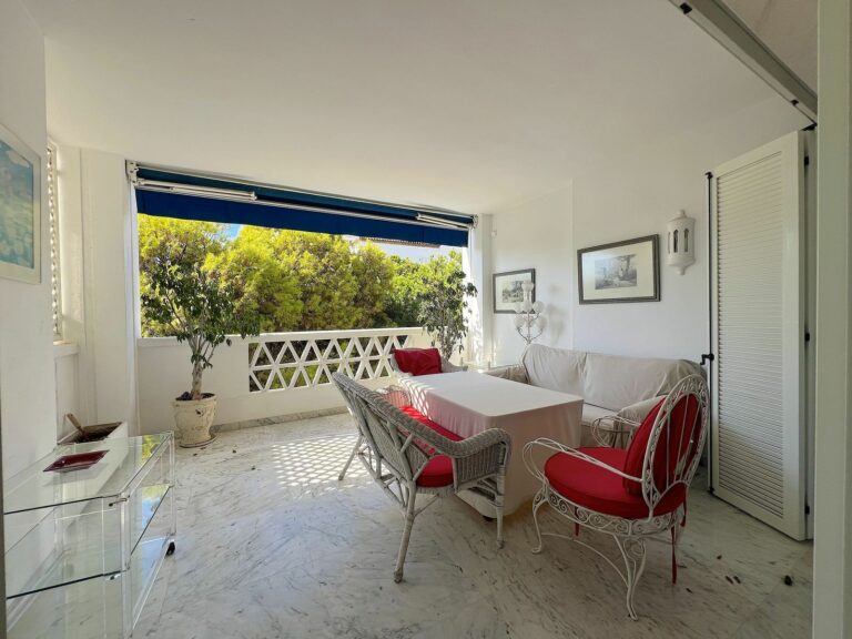 9957a3adbc0ef1ba264f84062a35c6aa - 16