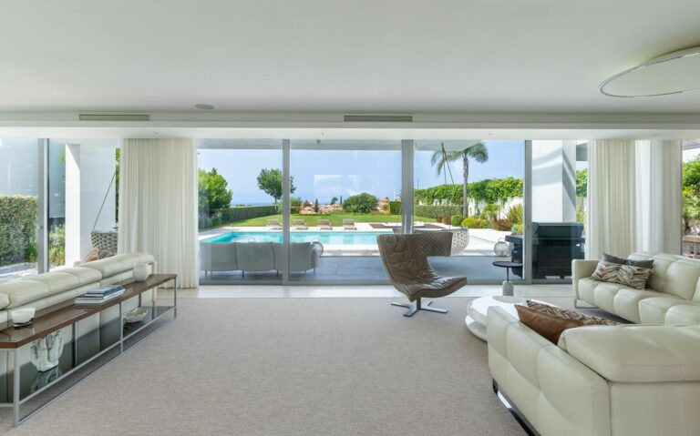 9a9d27e7b78a85207b0c95e67e25816f - 5