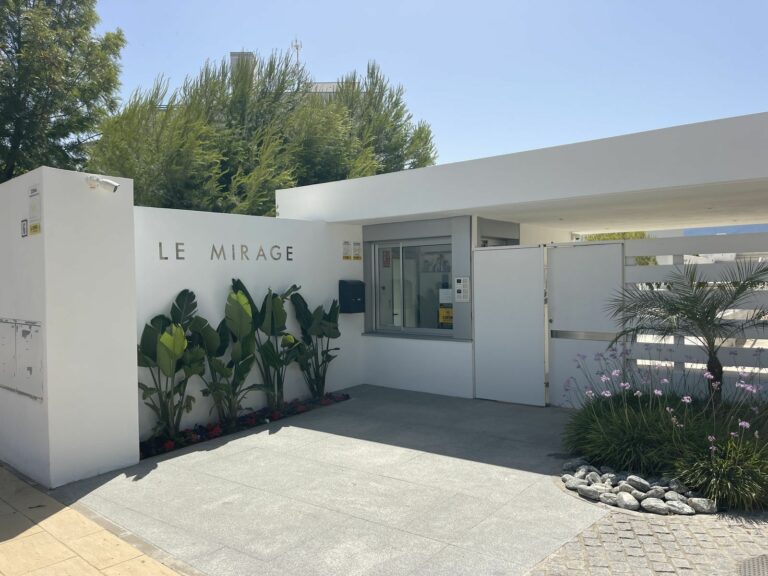 9adc3920e2e67d2507c5a4b70ba9d915 - 1