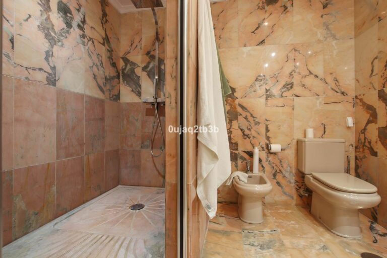 9cea30495f19d8fdf77db2b2b434aa31 - 10