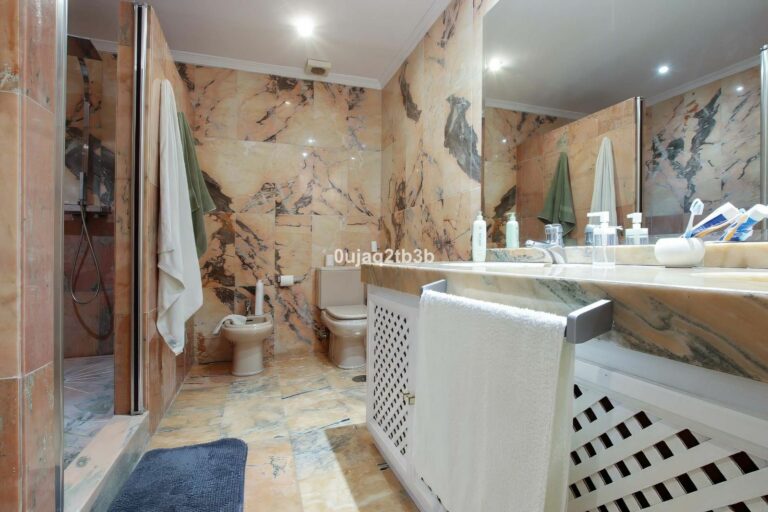 9cea30495f19d8fdf77db2b2b434aa31 - 8