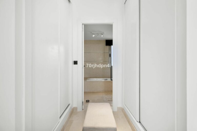 9f09d5ae5a3d41cd3156c410127bad4d - 3