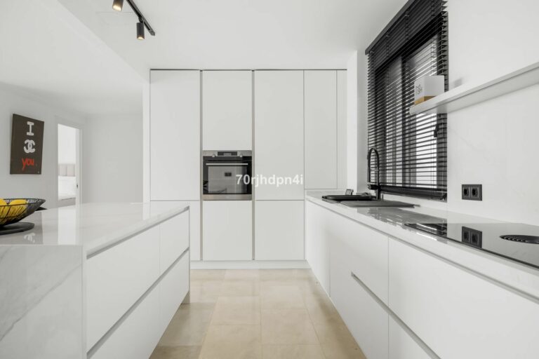 9f09d5ae5a3d41cd3156c410127bad4d - 5