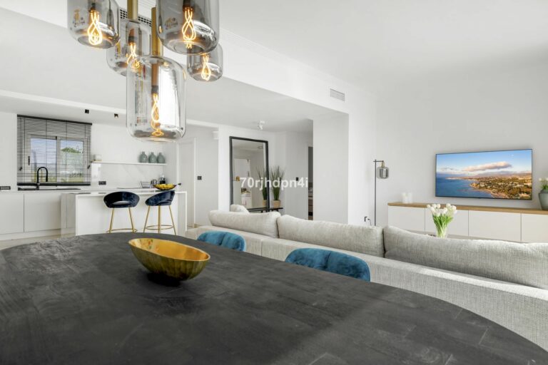 9f09d5ae5a3d41cd3156c410127bad4d - 8