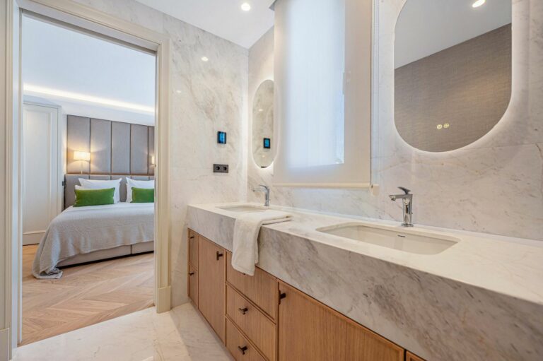 9f1460ee1af876e2e63bb5873046b056 - 13