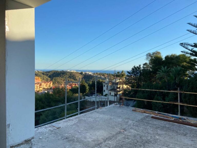 9f90ea8bd074854ba1acdf135a04fa2a - 2