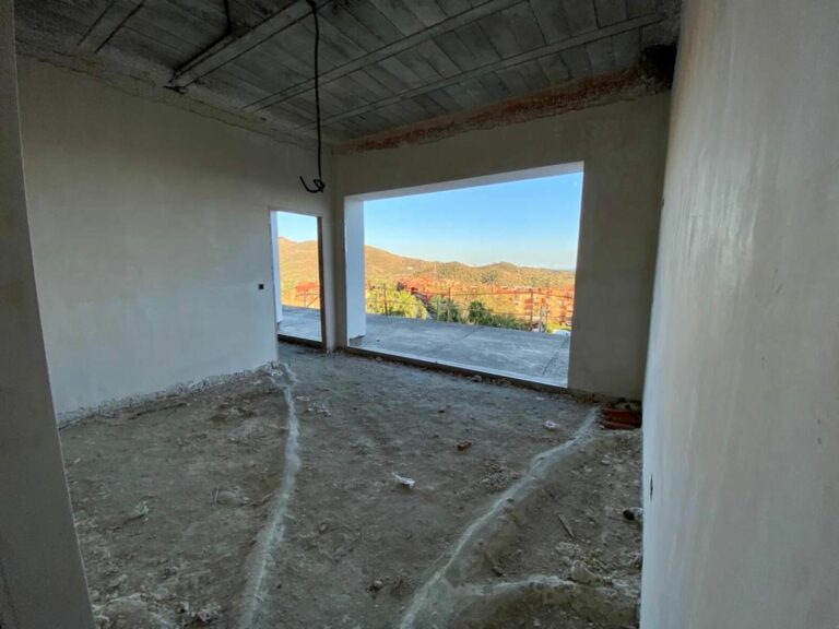 9f90ea8bd074854ba1acdf135a04fa2a - 8