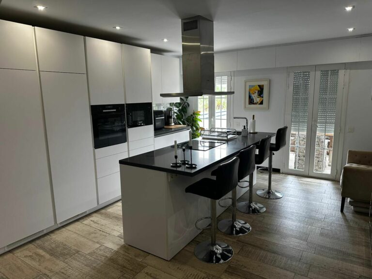 9fe50eea9f23758b41506fcf9afd70b8 - 15