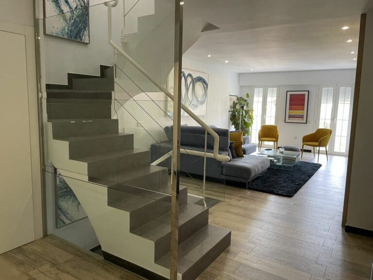 9fe50eea9f23758b41506fcf9afd70b8 - 7