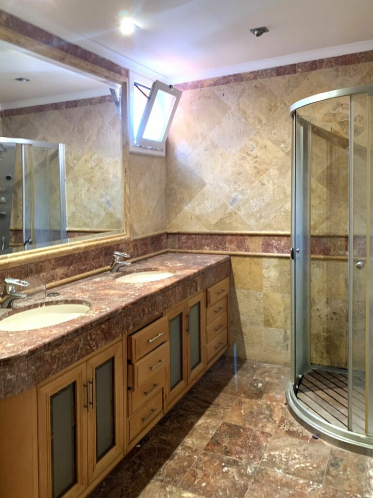 a15960596e562b634df4cdb03ba9b425 - 11