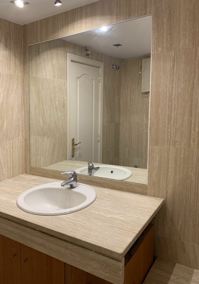 a15960596e562b634df4cdb03ba9b425 - 15