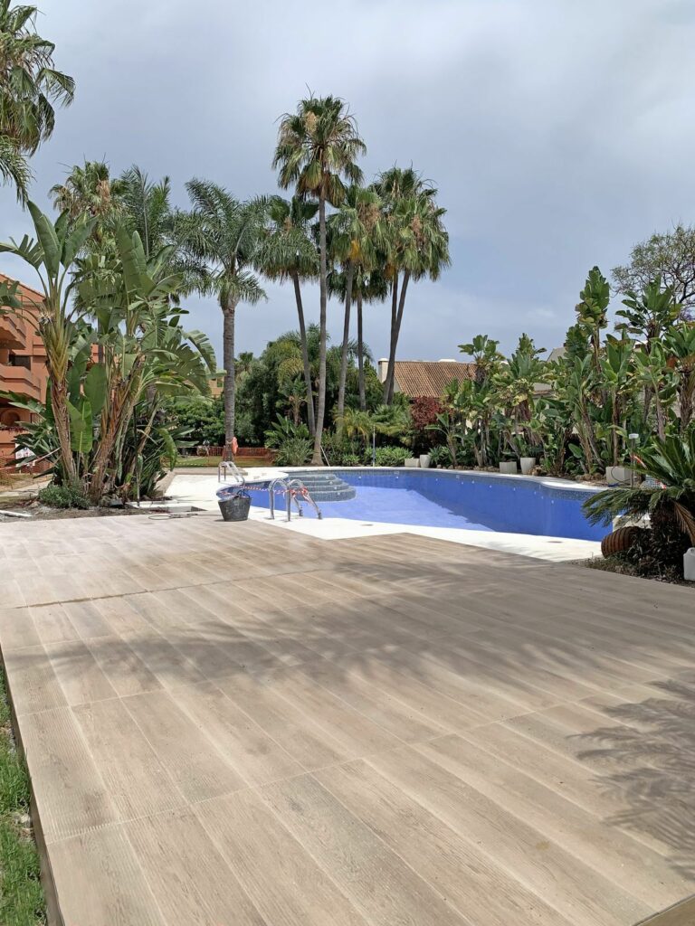 a15960596e562b634df4cdb03ba9b425 - 2