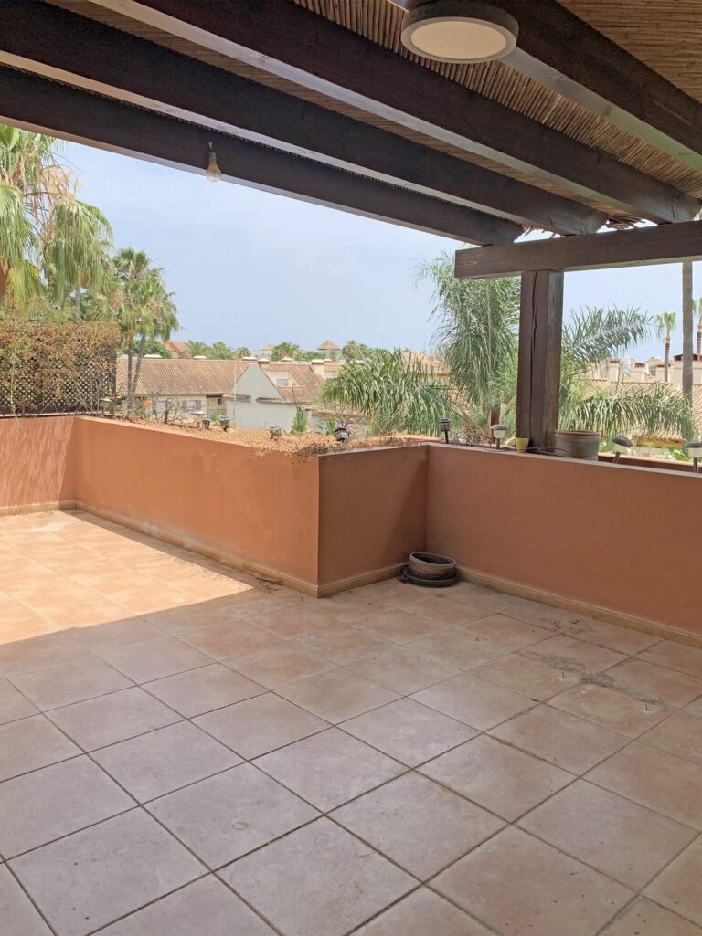 a15960596e562b634df4cdb03ba9b425 - 4