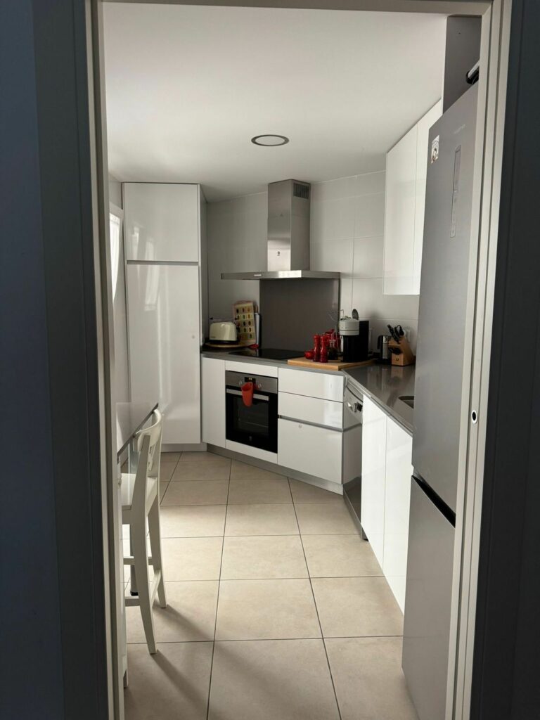 a1c258881b97ddb461deb2a193dd5a06 - 12