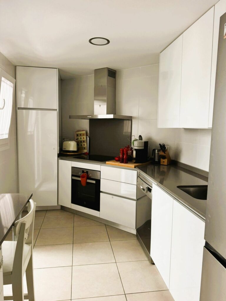 a1c258881b97ddb461deb2a193dd5a06 - 14