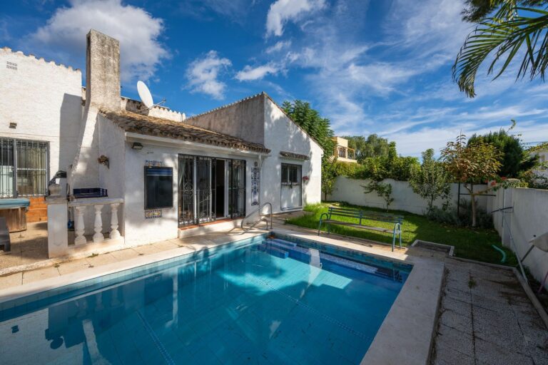 a22c1766440617eeda364eaa5912cffd - 15